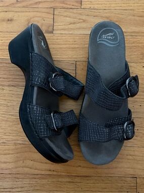 Dansko Black & Gray Slide Clog Sandals Size 10